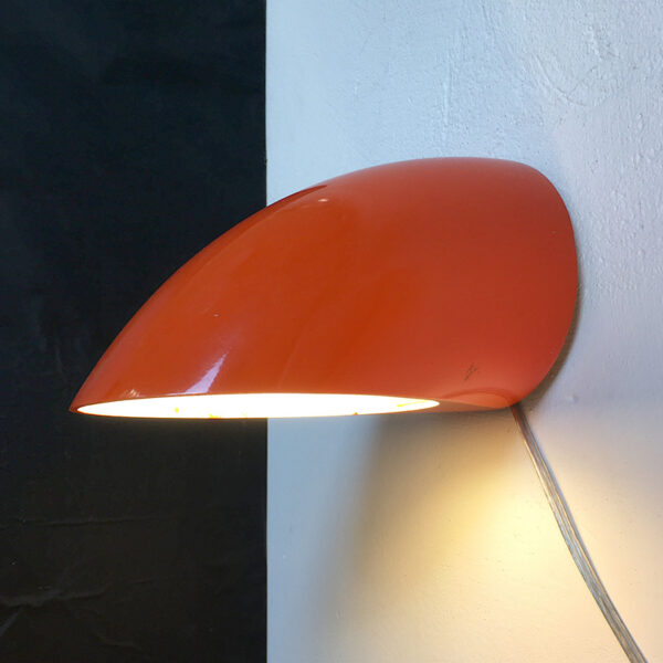 lampada Gomito Martinelli modernariato anni '70 italian vintage design