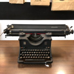 Olivetti M40 vintage italian vintage design