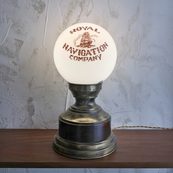 lampada vintage ottone e legno da bar