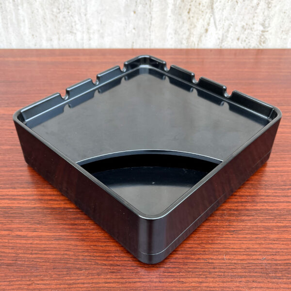 kartell 4642 ashtray