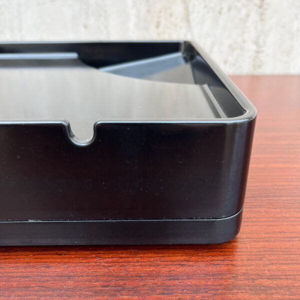 kartell vintage ashtray