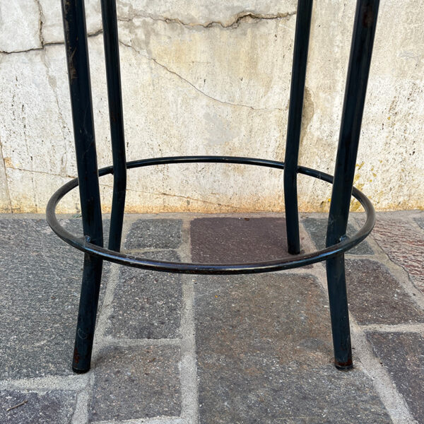 sgabello nero vintage