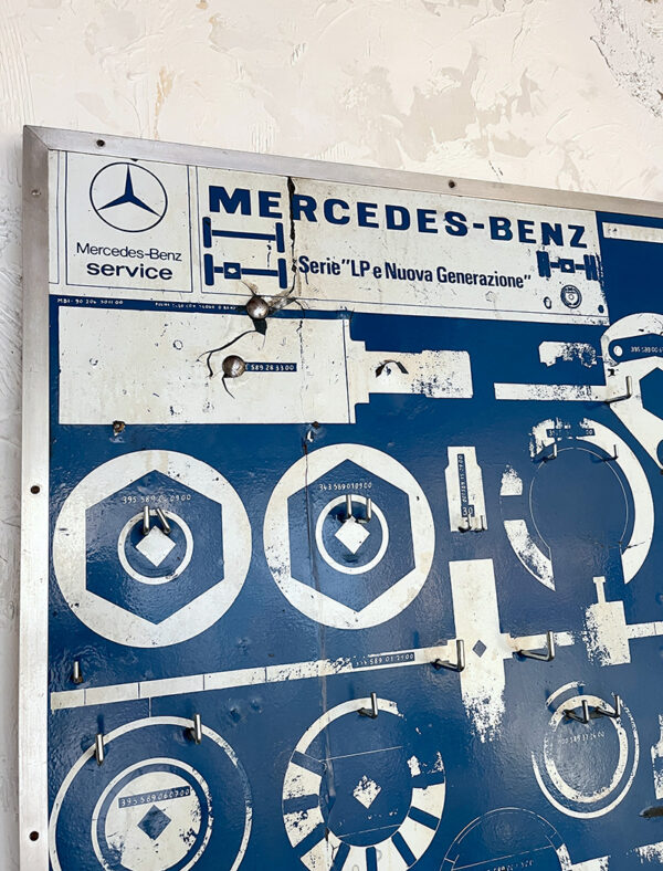 pannello industriale Mercedes vintage