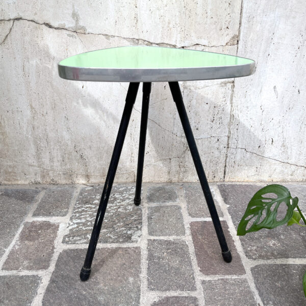 tavolino portapiante formica verde