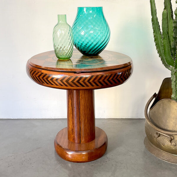 tavolino con piano intarsiato vintage