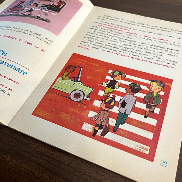 Libretto ACI educazione stradale anni 70