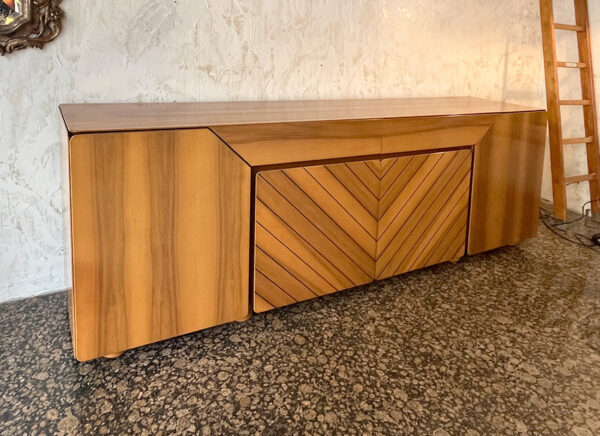 Sideboard in noce americano vintage