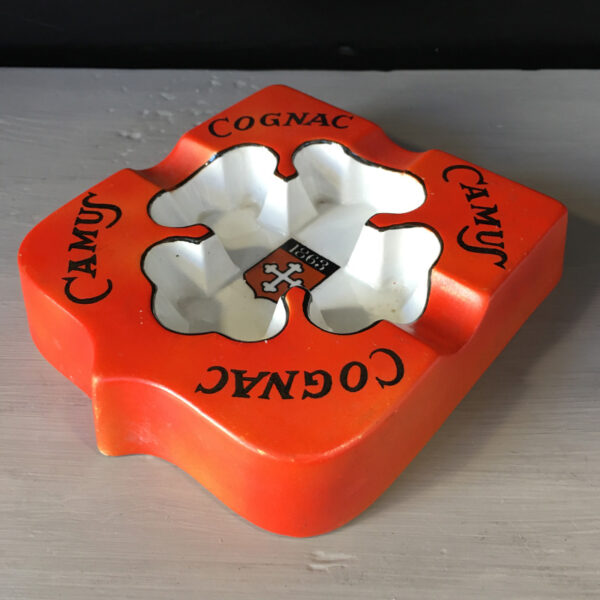 Posacenere Cognac Camus pubblicitario