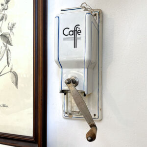 macinino da parete per caffè vintage