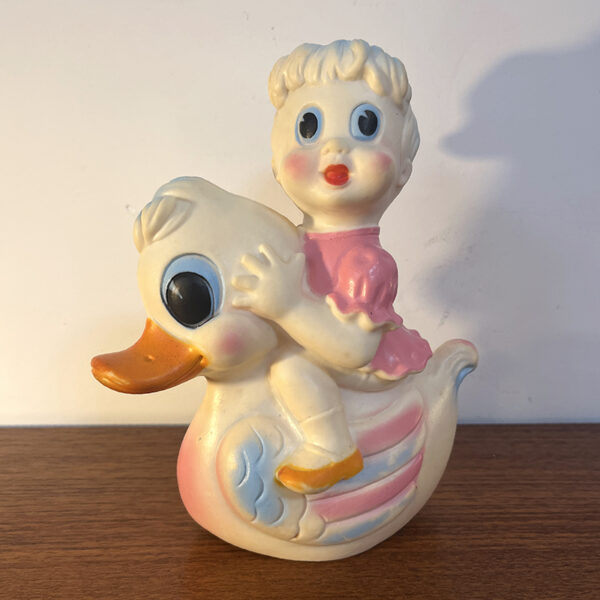 gioco in gomma Ledraplastic bimba con paperella